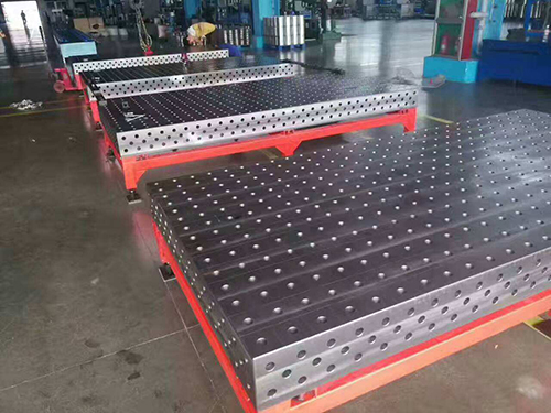 如何分辨三维焊接平台的质量好坏?